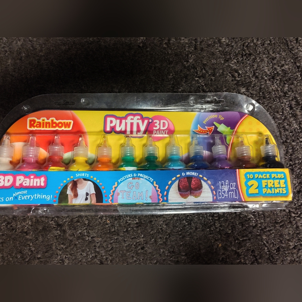 NWT!! Rainbow 3D Puffy Paints 12ct